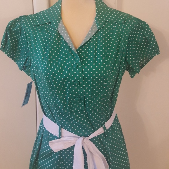 Plus Size Polka Dot Dress with Cardigan. - Picture 4 of 7